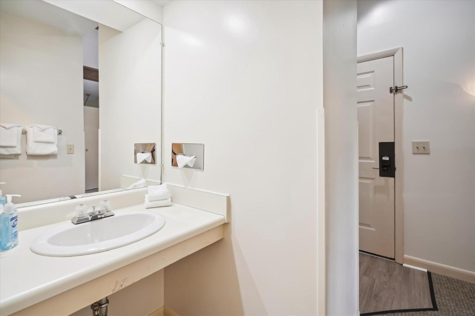 Cedarbrook Deluxe Two Bedroom Suite With Outdoor Heated Pool 21202 Killington Ngoại thất bức ảnh